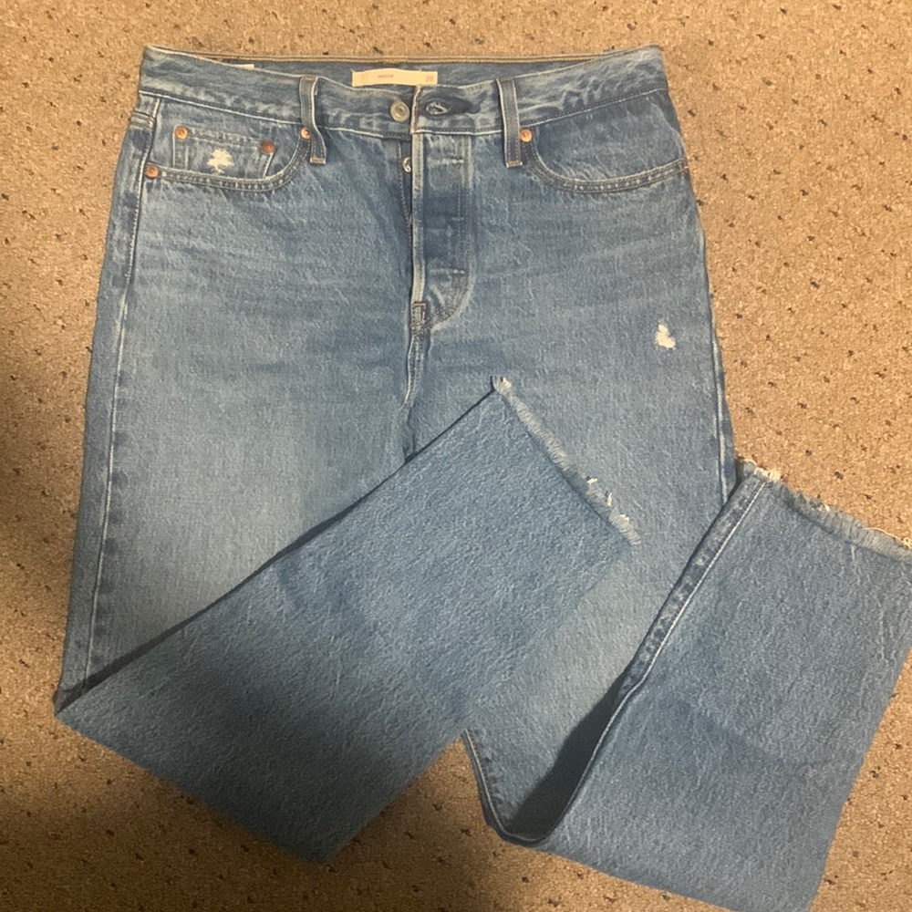 Levi’s wedgie jeans